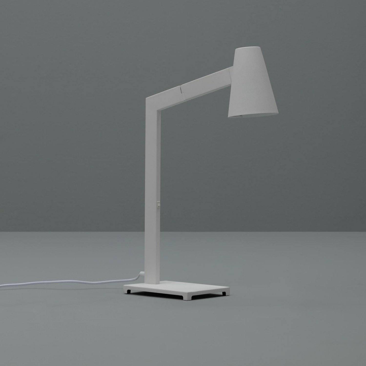 design twist lampada da tavolo kobi